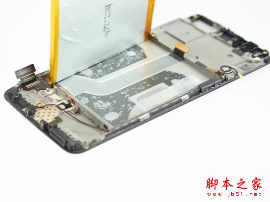 一加5手机内部做工怎么样?一加5手机拆机图文评测