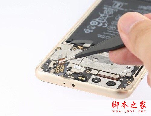 荣耀9内部做工如何?华为荣耀9拆机图解全过程评测(附荣耀9拆解视频)