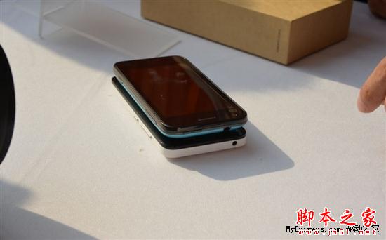 看着还不错：小米手机2代真机海量图赏