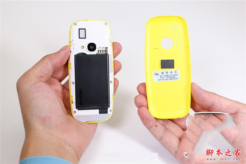 诺基亚3310内部做工怎么样?诺基亚3310复刻版拆机图解评测