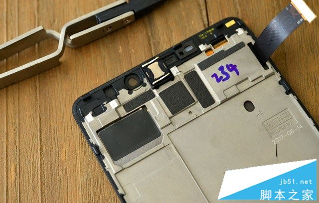 魅族Pro7怎么拆机 做工如何?魅族PRO7拆机图解