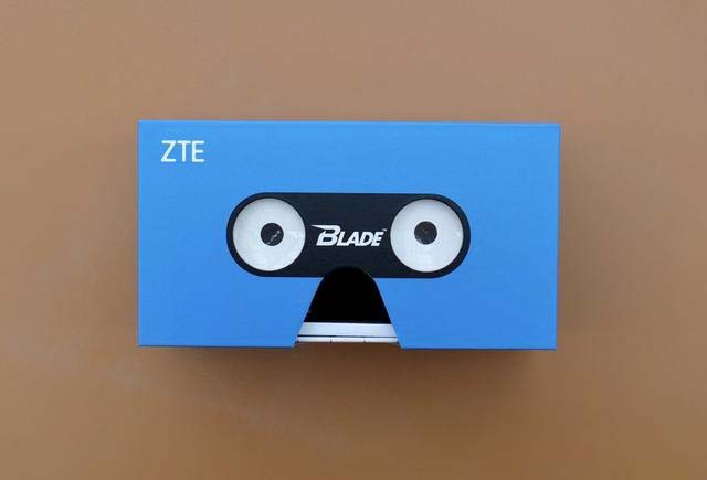 千元双摄 中兴Blade V8开箱图赏