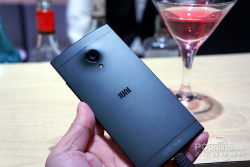 IUNI U2外观 IUNI U2外观