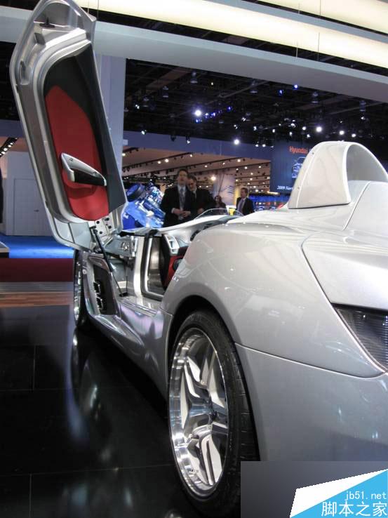 3DS MAX打造极品奔驰跑车 脚本之家 3DSMAX教程