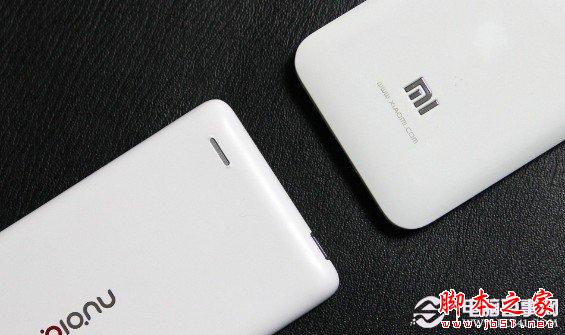 努比亚Z5s mini与小米2S背面底部外观对比