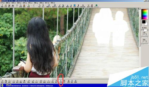 如何把照片中多余的人P掉？