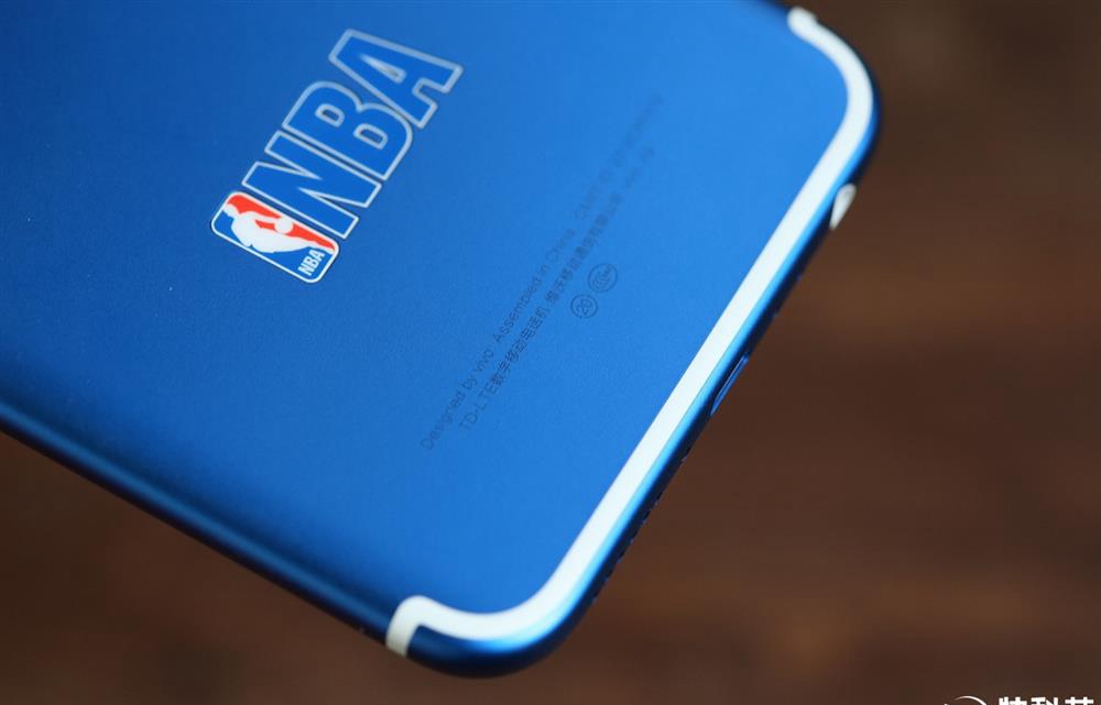 vivo X9活力蓝定制版开箱图赏：这配色骚气(12/24)