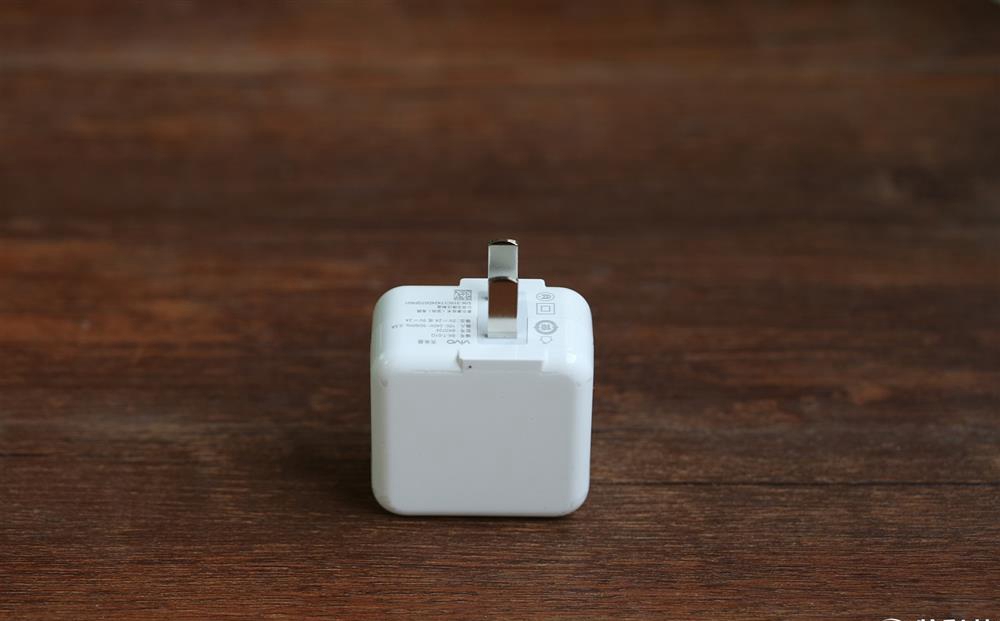 vivo X9活力蓝定制版开箱图赏：这配色骚气(19/24)