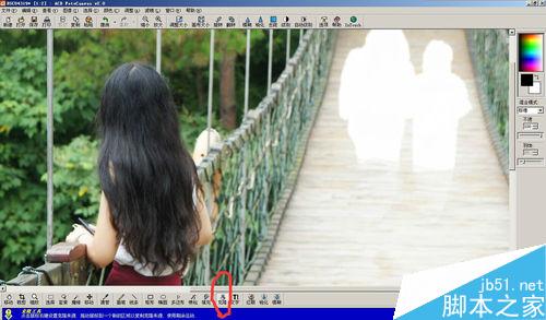 如何把照片中多余的人P掉？