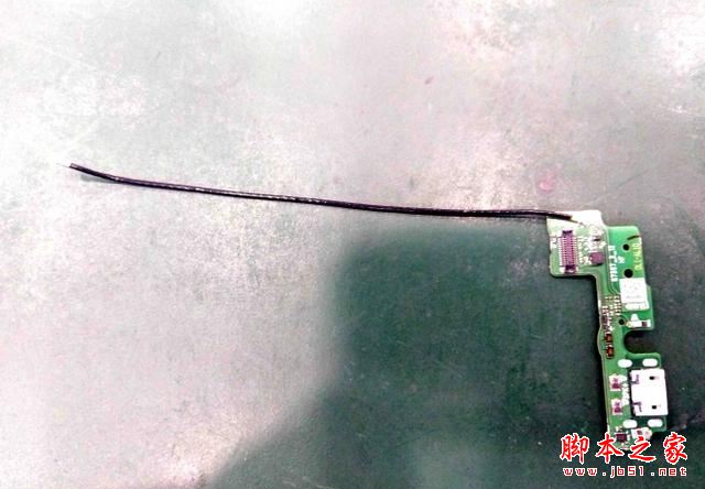 荣耀畅玩6A内部做工怎么样？荣耀畅玩6A拆机图解全过程评测