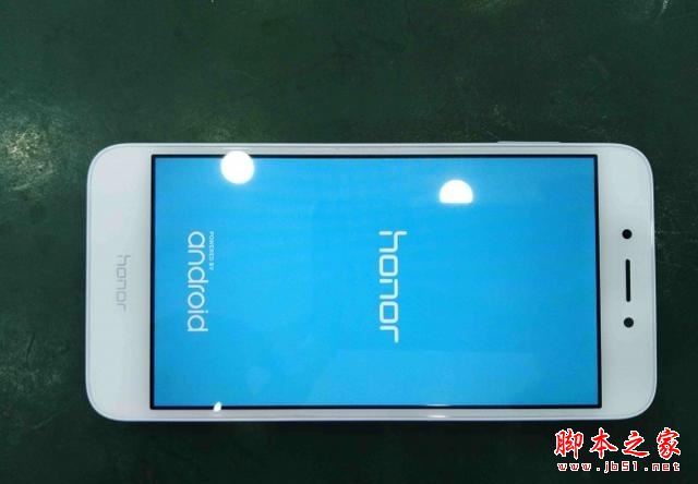 荣耀畅玩6A内部做工怎么样？荣耀畅玩6A拆机图解全过程评测