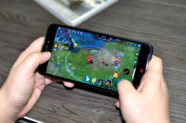 360手机N5S玩王者荣耀卡不卡？360N5S王者荣耀上手体验评测