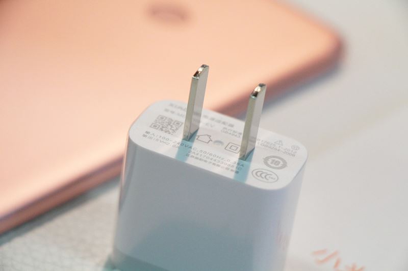 小米5X做工怎么样?小米5X玫瑰金开箱图赏