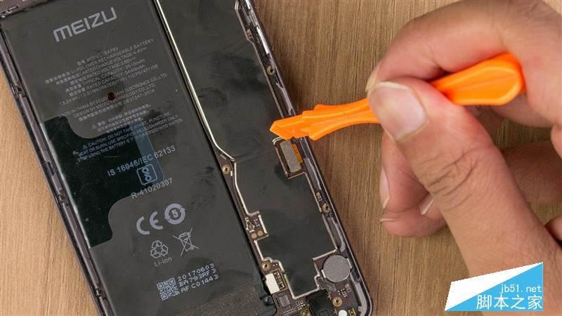 250万刀定制副屏花得值！魅族PRO 7 Plus拆解