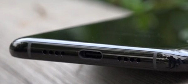 小米6怎么听歌?小米6连接耳机教程