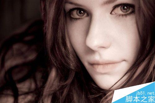 怎样用美图秀秀做美女眨眼的效果？