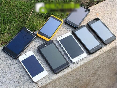 2011双核旗舰智能手机横评