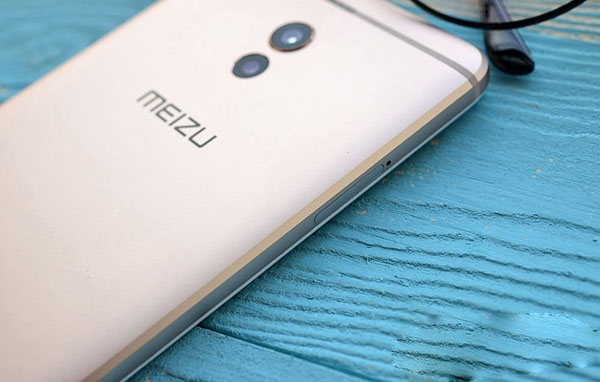 魅蓝Note6怎么装卡/插卡 魅蓝Note6 SIM卡安装教程