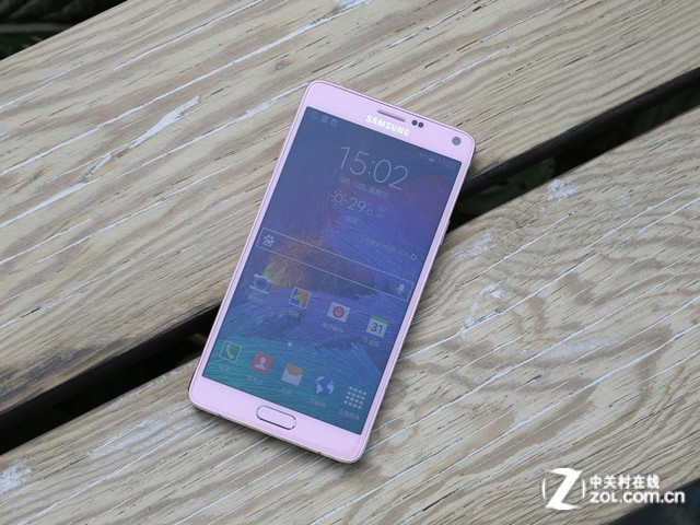 性能巅峰! 市售最强八大智能手机盘点