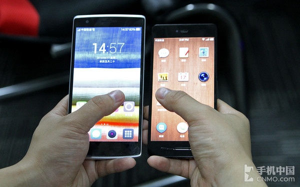 不谈情怀只比产品 锤子手机PK一加手机第4张图