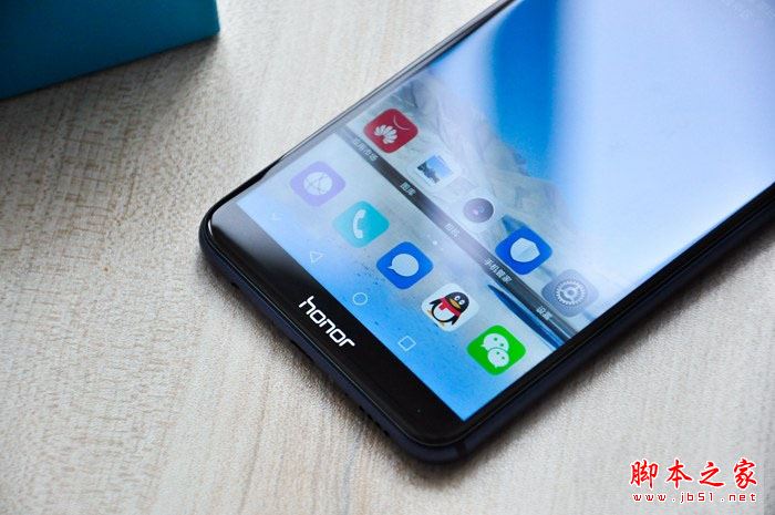 荣耀畅玩7X有几个版本？荣耀7X全网通标配版/高配版和尊享版详细区别对比 