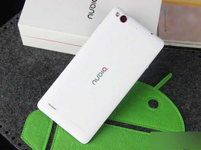 亮点在拍照 努比亚 Z7 Mini报价1680元