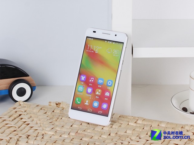 性能机报低价 华为荣耀6京东报价2199元