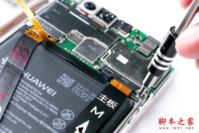 1299元全面屏！华为荣耀畅玩7X拆解：买买买