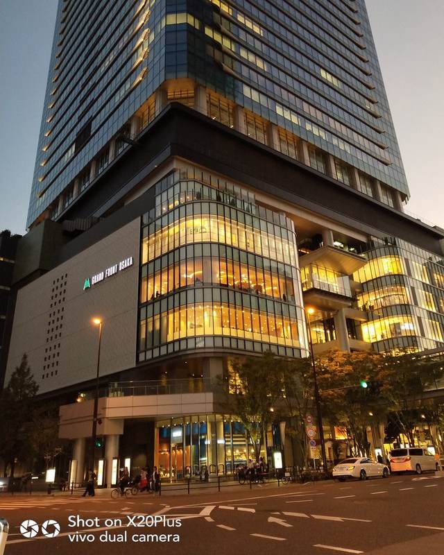 vivo X20Plus值得买吗?vivo X20Plus拍照性能外观全面深度评测