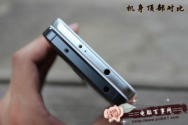小米4与荣耀6机身顶部对比