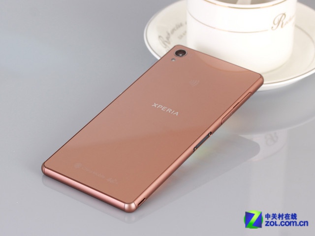 送宝马手机壳 索尼Xperia Z3返300京券