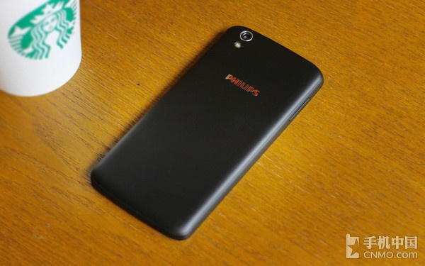 全高清大屏长续航强机 飞利浦I908评测