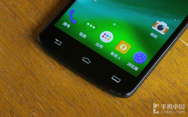 全高清大屏长续航强机 飞利浦I908评测