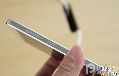 小米4手机值不值得购买?小米4真机现场评测