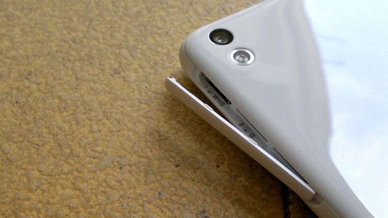 【诺基亚N8】白色的HTC D816w 开箱全特写 评测图片13