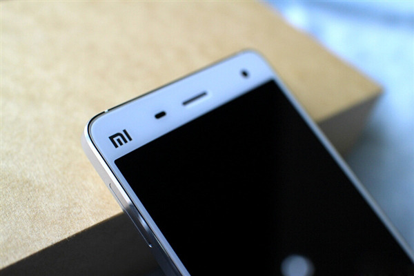 多图杀猫！小米4白色版真机图赏 比黑色的赞多了图片5