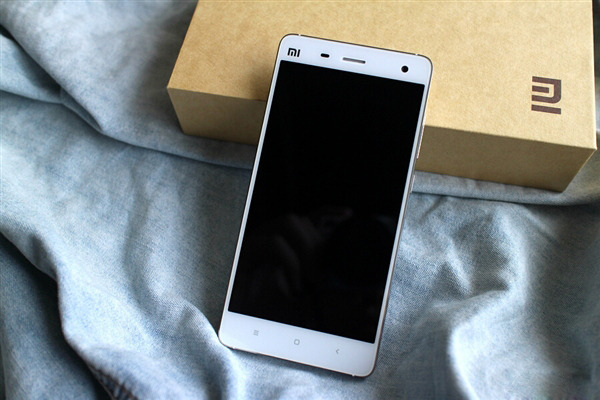 多图杀猫！小米4白色版真机图赏 比黑色的赞多了图片7