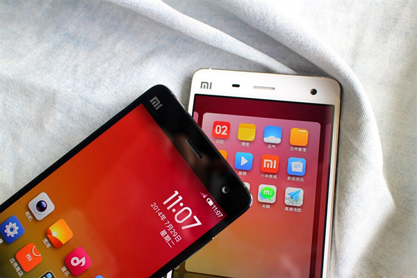 多图杀猫！小米4白色版真机图赏 比黑色的赞多了图片28