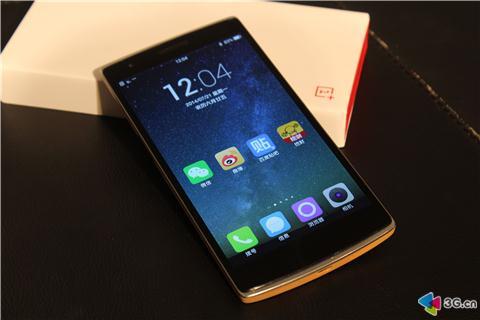 小米4今日开卖 米4之四大亮点六大遗憾解析