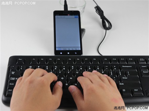 OTG到底有啥用？ 小编实测手机OTG功能 