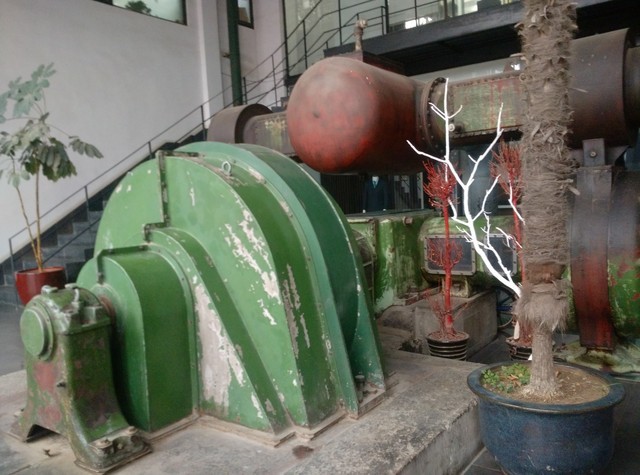 价格相差9毛9 一加手机与小米4应该选谁 