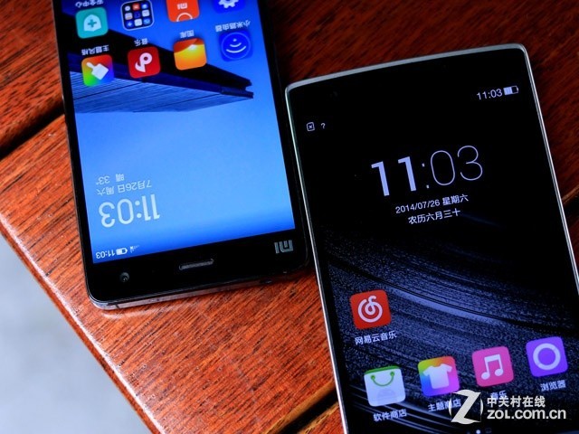 价格相差9毛9 一加手机与小米4应该选谁 