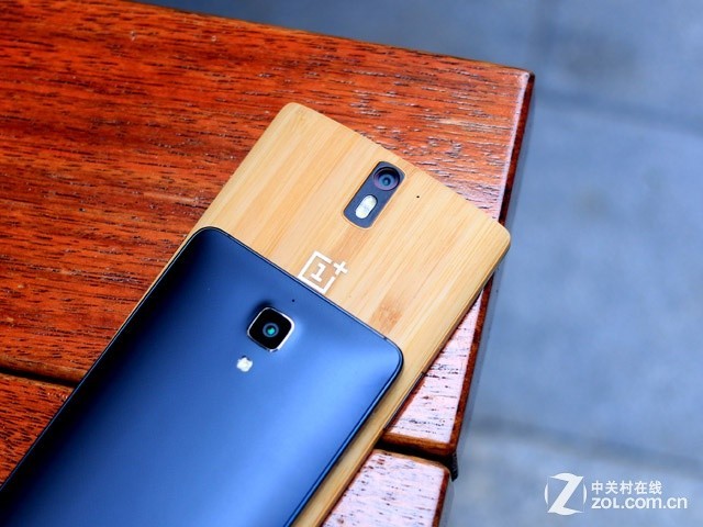 价格相差9毛9 一加手机与小米4应该选谁 