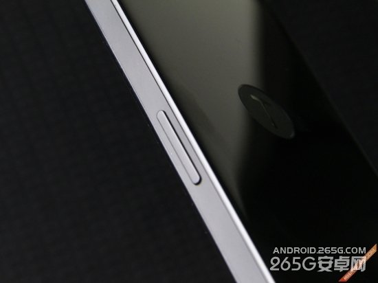 不想谈情怀只聊聊锤子T1上的那些创新