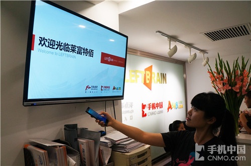 1999元买个红外发射器 小米遥控器实测 