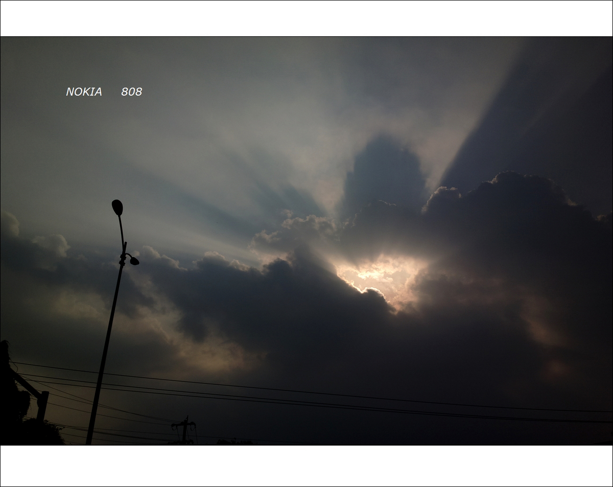 朝花夕拾+诺基亚808图片3