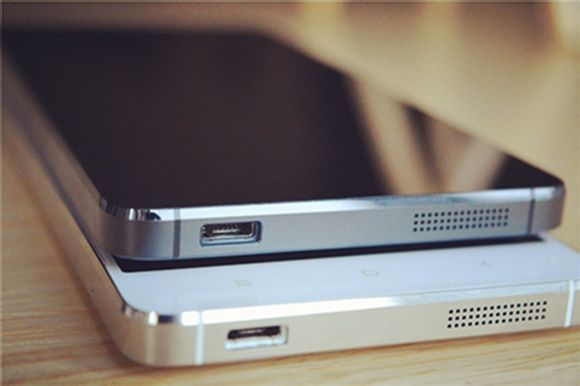 黑曜与白玉 米4黑白配色有什么不同图片5