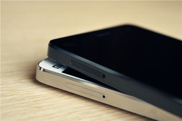 黑曜与白玉 米4黑白配色有什么不同图片10