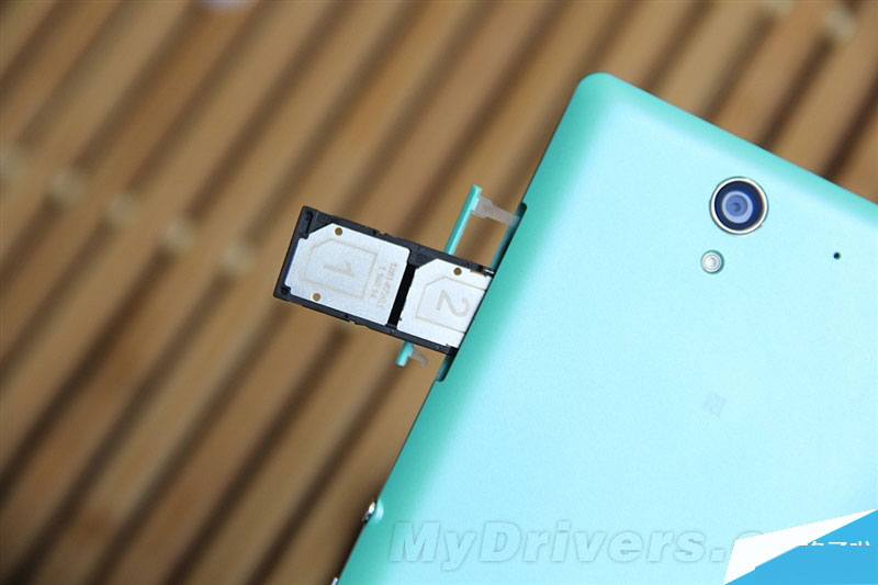 一秒“变妆” 索尼Xperia C3评测