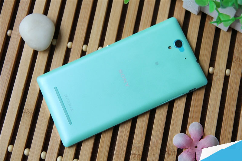 一秒“变妆” 索尼Xperia C3评测
